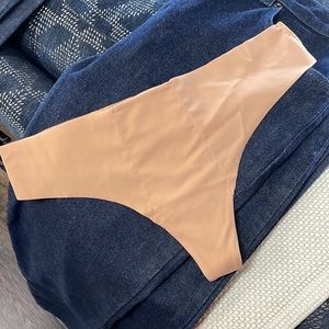 la perla thong women's underwear